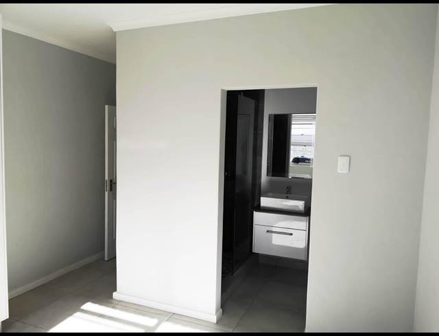 3 BEDROOM HOUSE RENTED IN LOVEMORE PARK